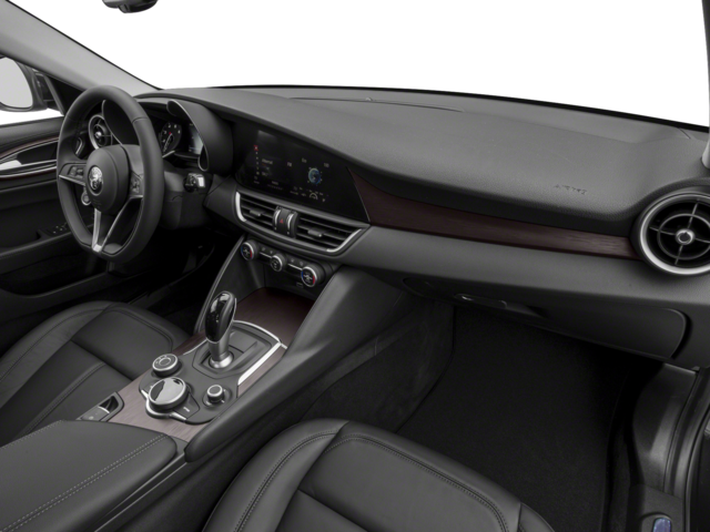 2018 Alfa Romeo Giulia Base