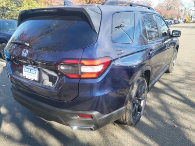 2025 Honda Pilot Sport