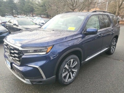 2025 Honda Pilot Touring