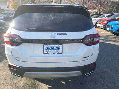 2025 Honda Pilot Touring