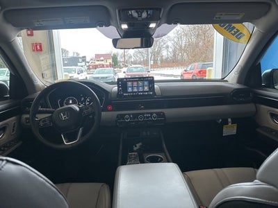 2025 Honda Pilot Touring
