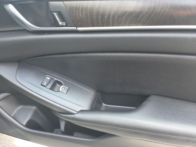 2019 Honda Accord EX-L - Photo 20