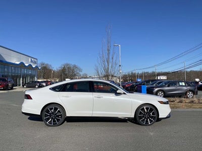 2025 Honda Accord Hybrid Touring