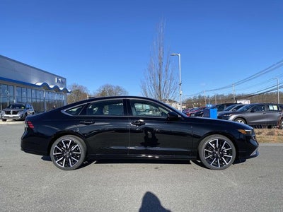 2025 Honda Accord Hybrid Touring