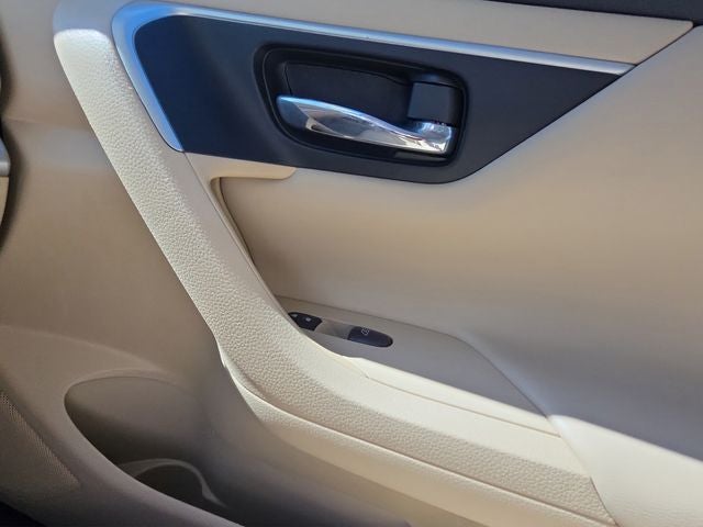 2016 Nissan Altima 2.5 SV