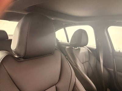 2024 BMW 3 Series 330i xDrive