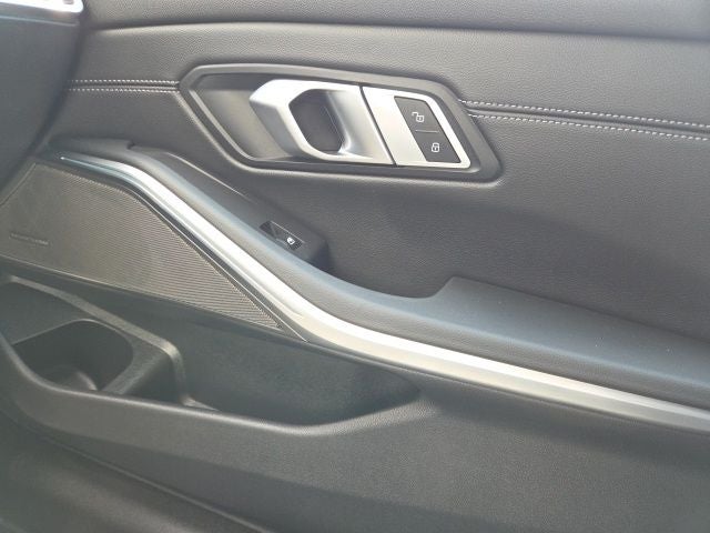2023 BMW 3 Series 330i xDrive