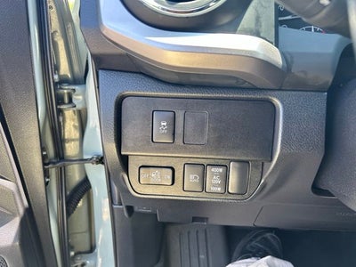 2022 Toyota Tacoma SR5 V6