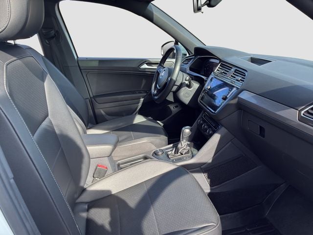 2019 Volkswagen Tiguan 2.0T SEL R-Line 4Motion