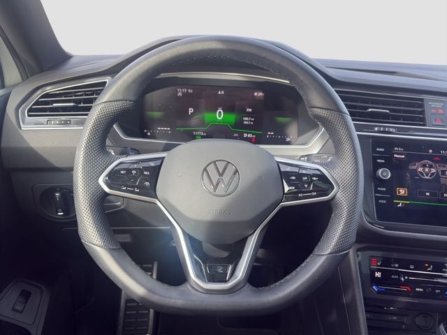 2024 Volkswagen Tiguan 2.0T SE R-Line Black