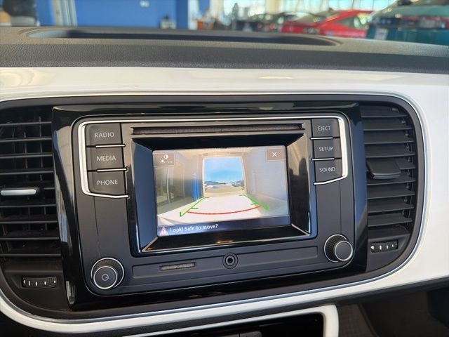 2017 Volkswagen Beetle 1.8T S