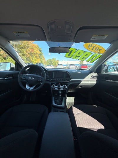 2019 Hyundai Elantra SE