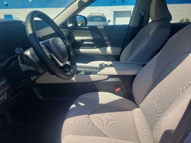 2026 Toyota Grand Highlander LE