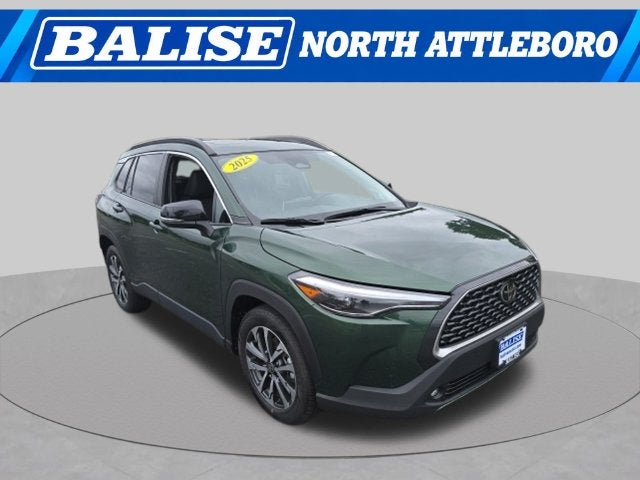 2025 Toyota Corolla Cross XLE