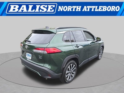 2025 Toyota Corolla Cross XLE