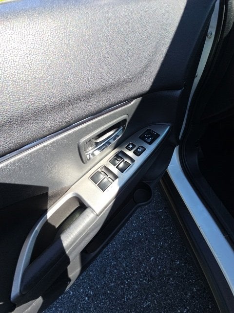 2019 Mitsubishi Outlander Sport ES 2.0