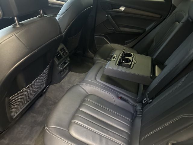 2023 Audi Q5 45 S line Premium quattro