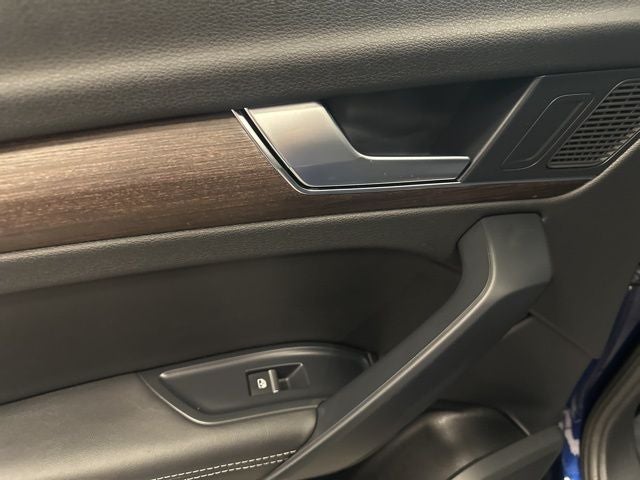 2023 Audi Q5 45 S line Premium quattro