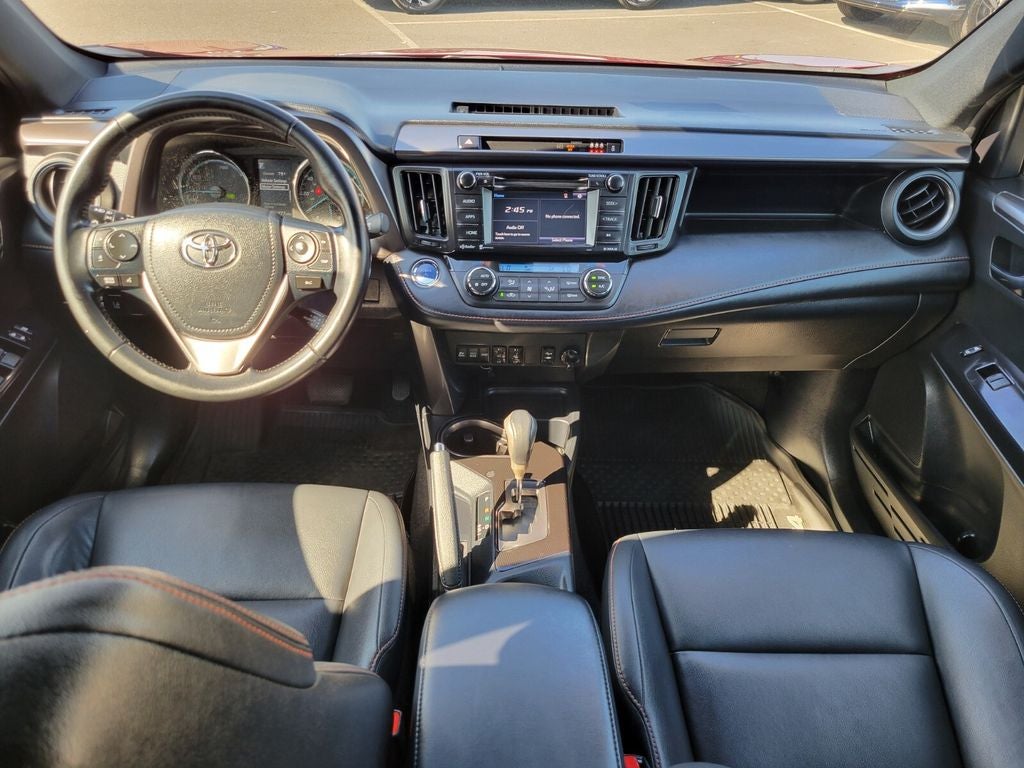 2018 Toyota RAV4 Hybrid SE