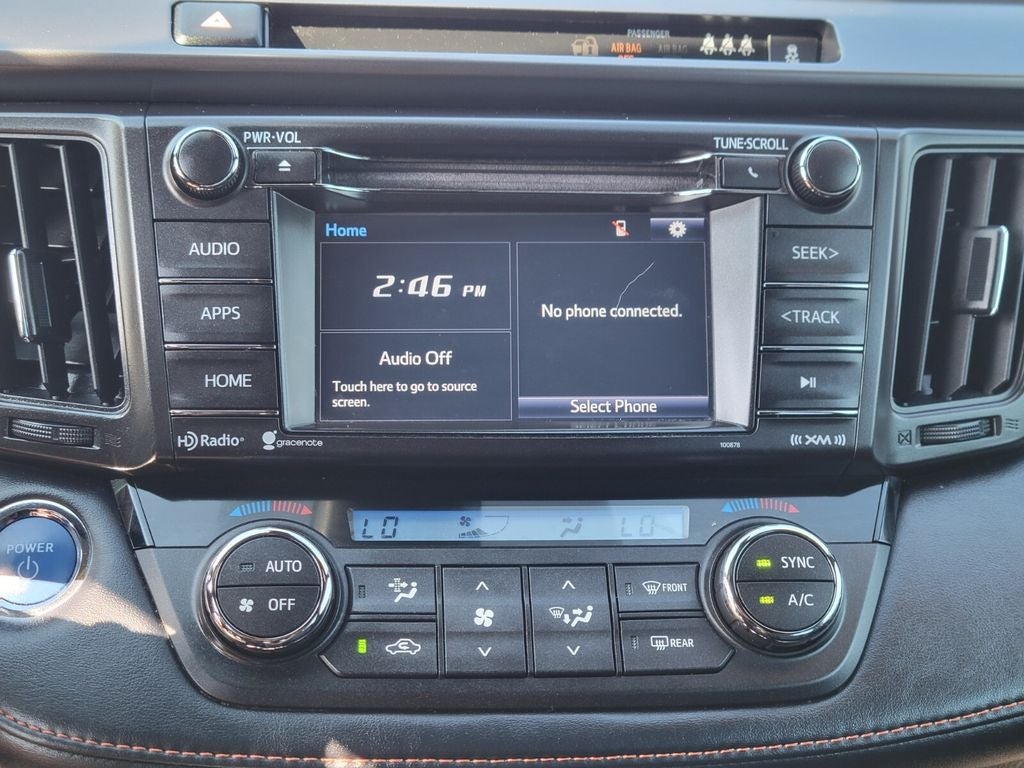 2018 Toyota RAV4 Hybrid SE