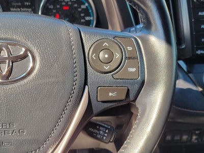 2018 Toyota RAV4 Hybrid SE